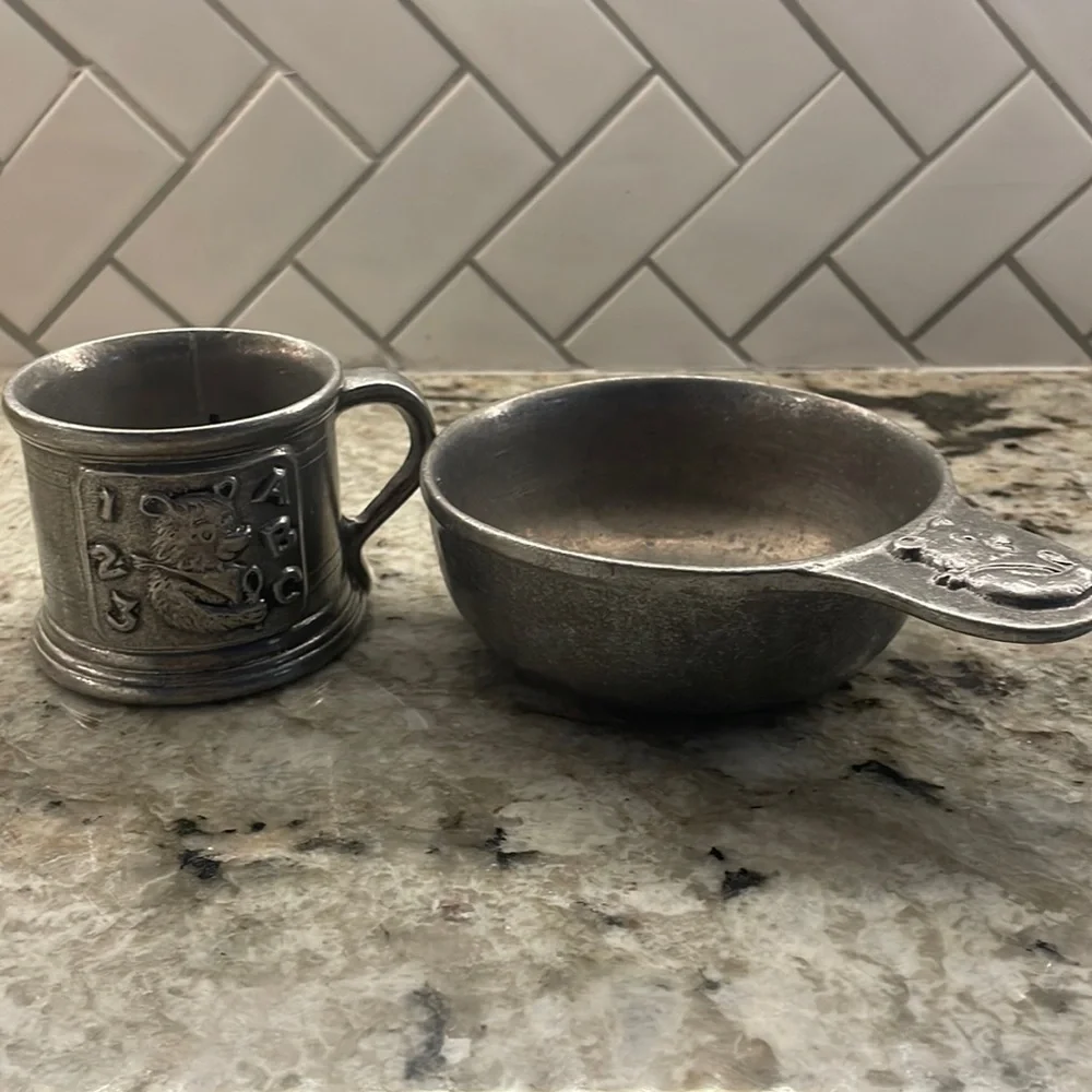 Vintage Carson Pewter Kids Bowl and Mug‎ with Bears